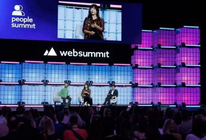 AiWeb Summitȫ᣺AI˻Эͬδ·ʽ