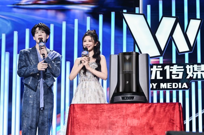 ڿƼȦ3iЯF1 Proɡ֮ҹΨһҵ